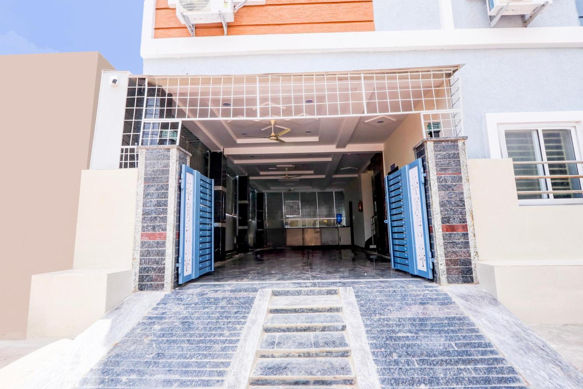 Super Hotel O Adibatla Near Tcs Ibrahimpatan Ngoại thất bức ảnh