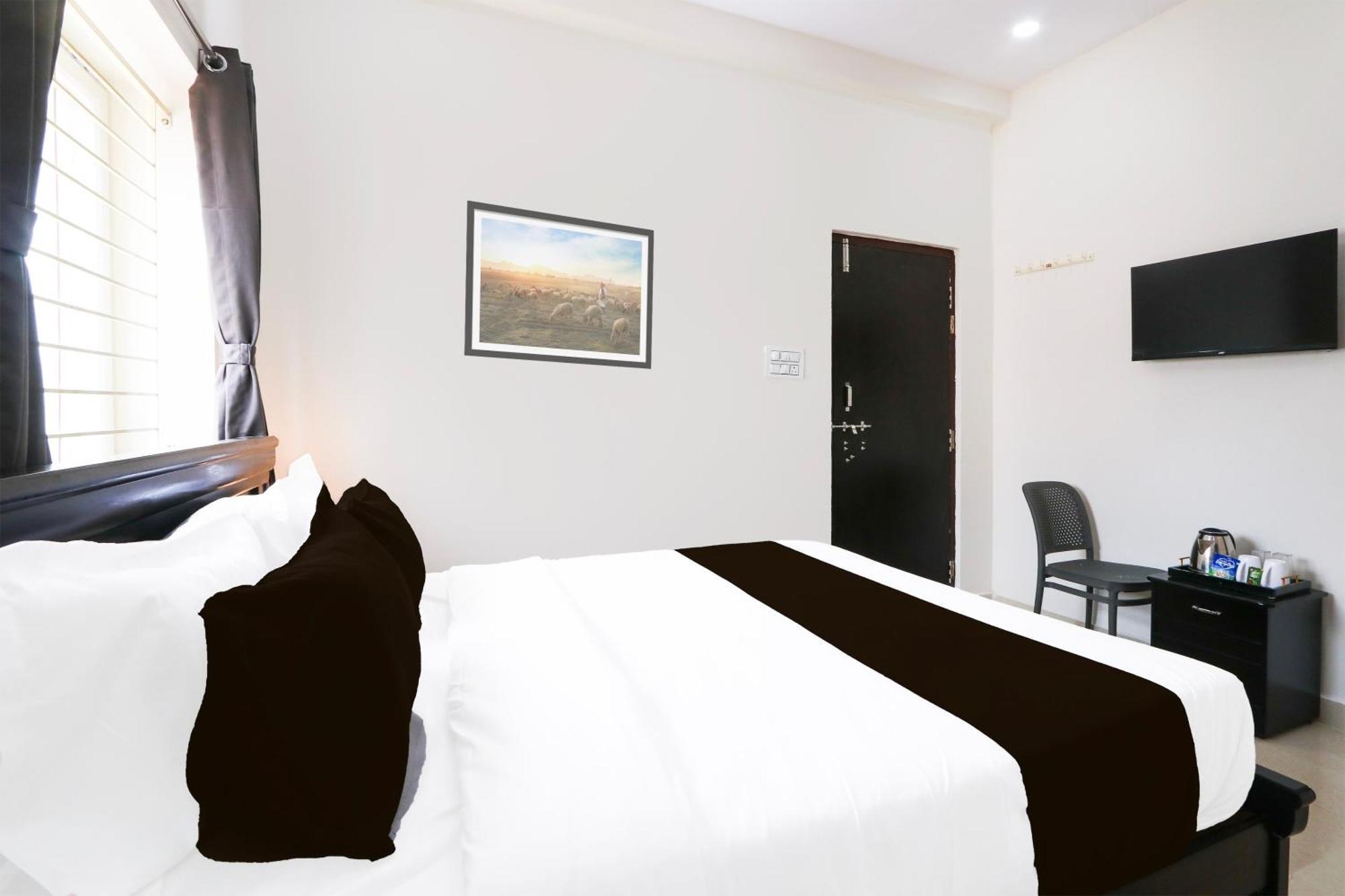 Super Hotel O Adibatla Near Tcs Ibrahimpatan Ngoại thất bức ảnh